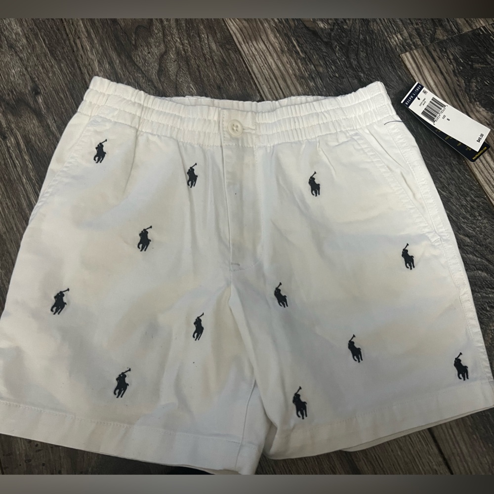 Polo shorts never worn